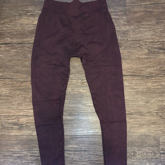 Vyvacious Boutique Sweat Set - Picture 1 of 5